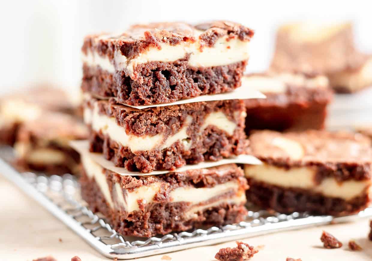 Master Easy Fudgy Brownies & Irresistible Dessert Bars At Home